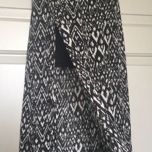 H&M patterned maxi skirt